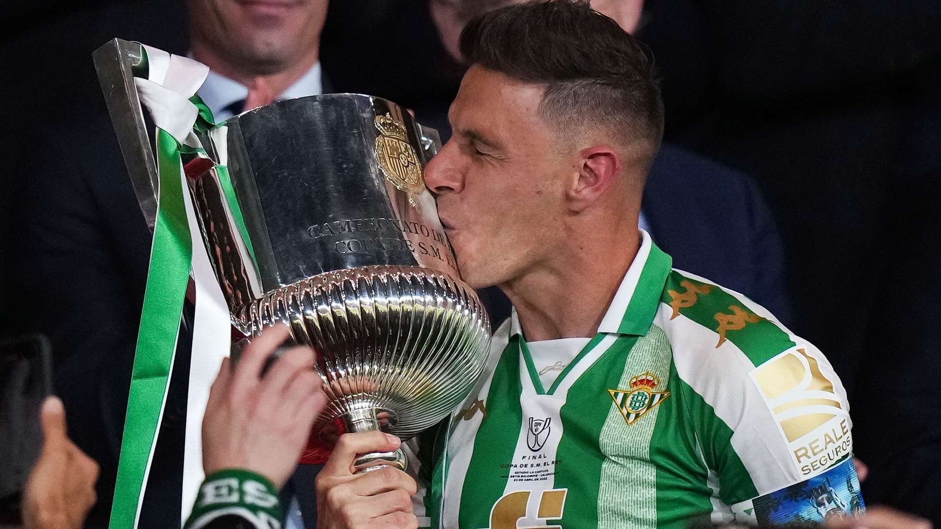 鍵的裁判錯 鍵的裁判錯